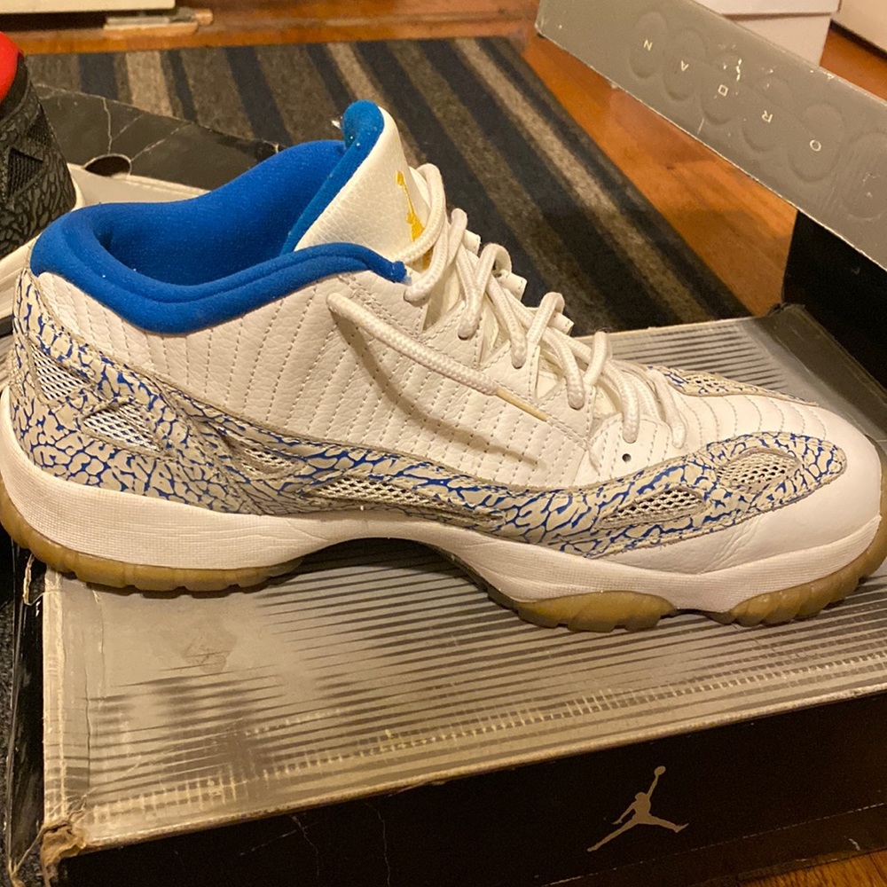 Air Jordan 11 Retro